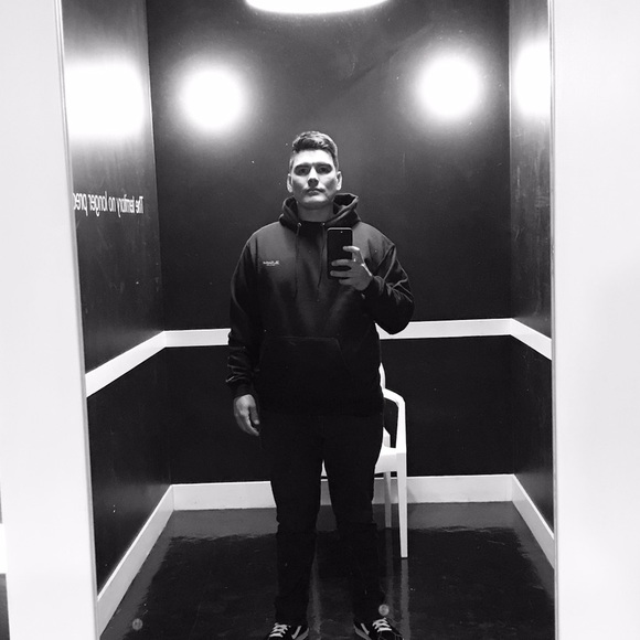 Meet your Posher, Brent - Picture 2 of 2